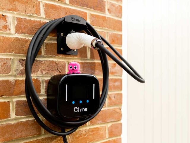 FREE** OCTOPUS Energy Home Charger Block Image 2