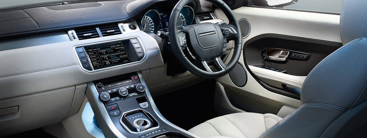 Range Rover Evoque SE Tech