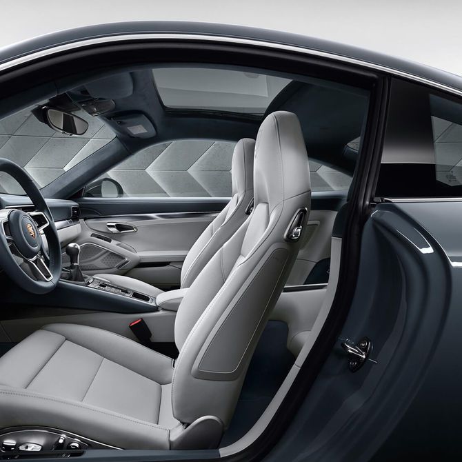 Porsche 911 | Peter Vardy