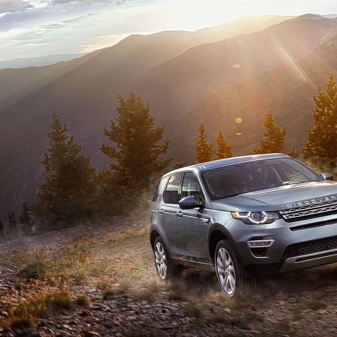 Land Rover Discovery Sport Design | Peter Vardy Aberdeeen