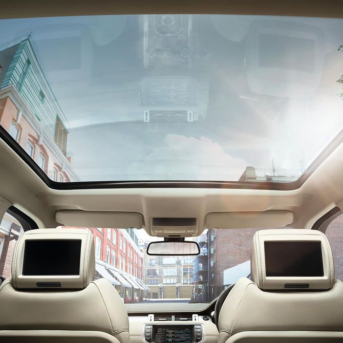 Range Rover Evoque Sunroof | Peter Vardy Aberdeen